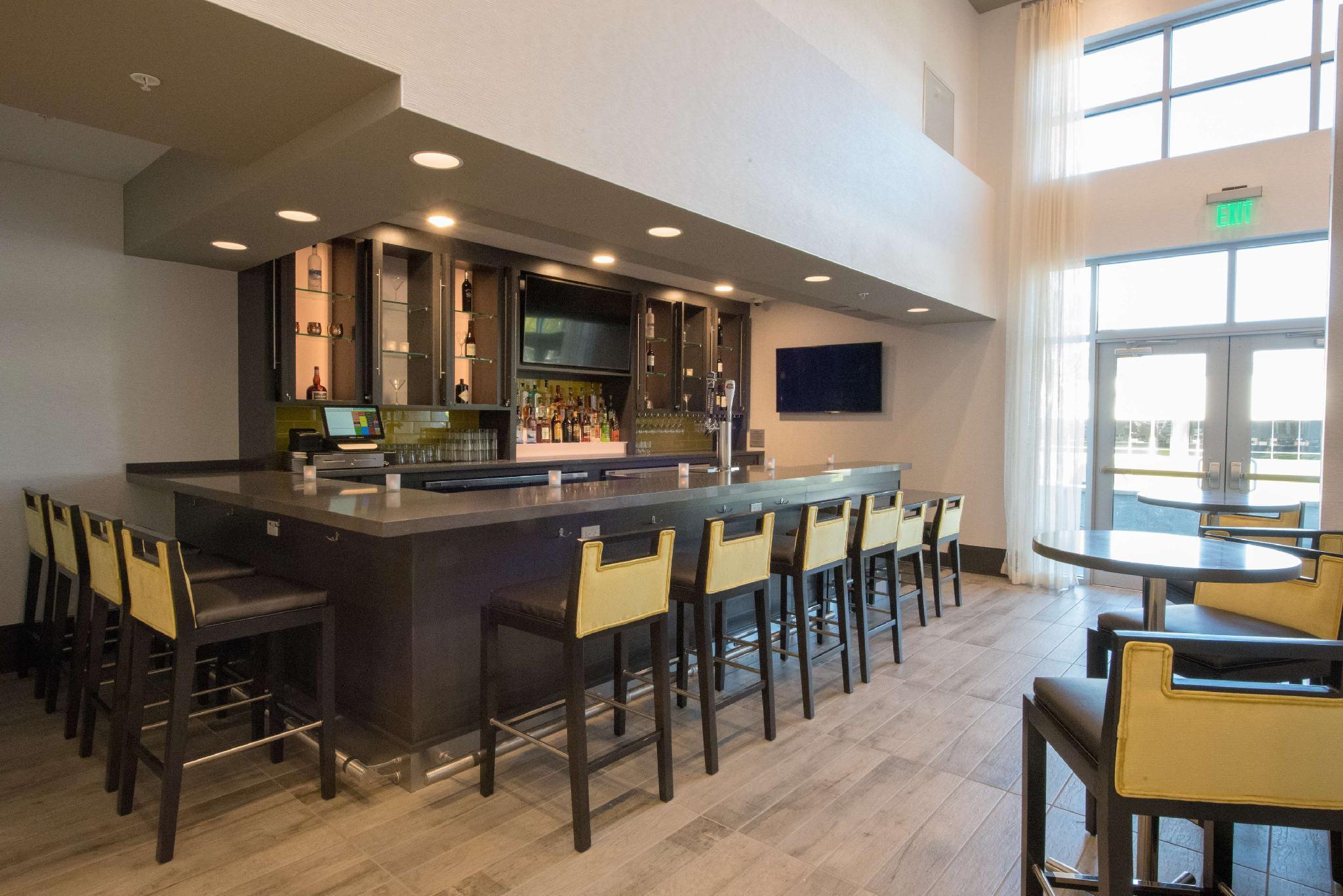 Hampton Inn & Suites Irvine/Orange County Airport Buitenkant foto