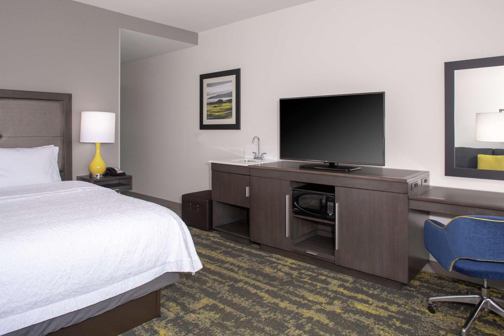 Hampton Inn & Suites Irvine/Orange County Airport Buitenkant foto